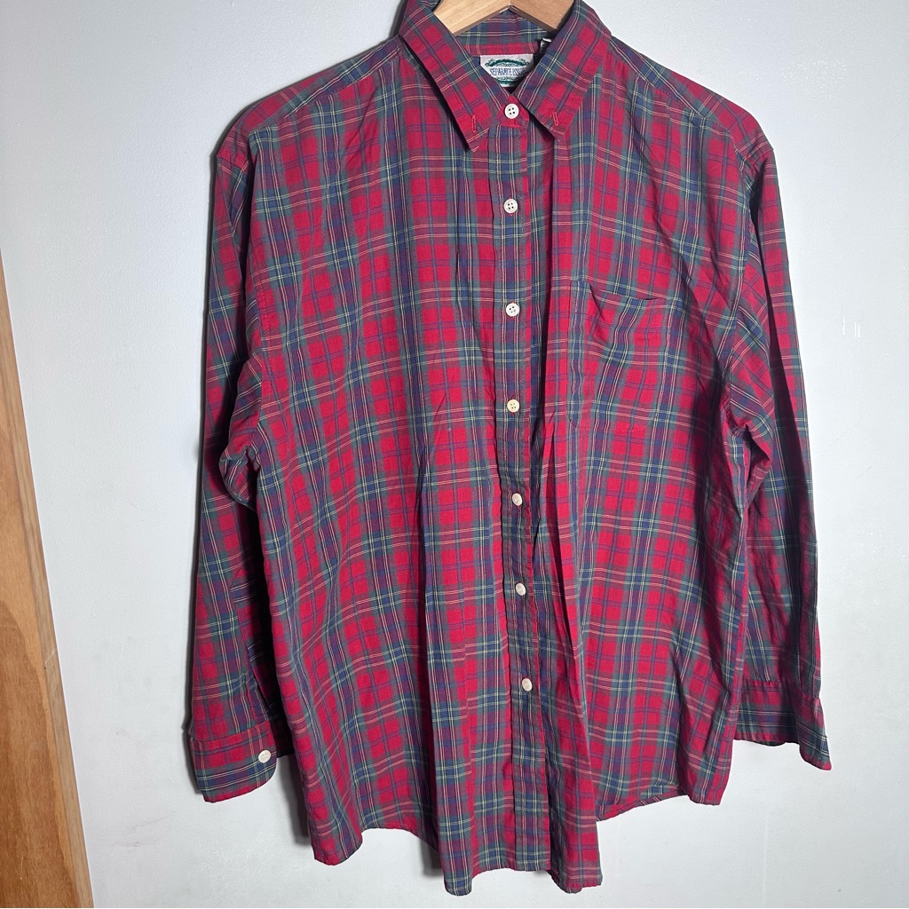 Vintage Classic Red And Green Plaid Button-Down Shirt